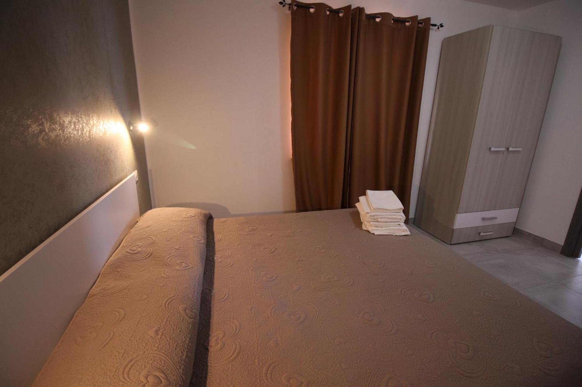 Ferienwohnung Chiaro Di Luna Santa Domenica  Zimmer foto